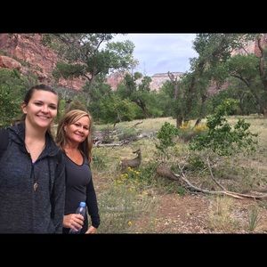 Meet your Posher, Debbie