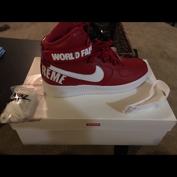 Nike supreme AF1