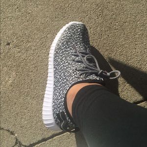 Black and white sneaker