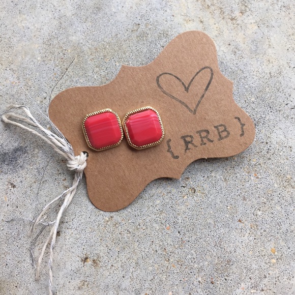 🌹 Style Crush party Flash Sale🌹Statement Studs - Picture 2 of 4