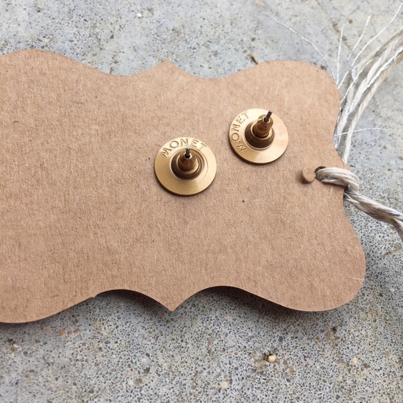 🌹 Style Crush party Flash Sale🌹Statement Studs - Picture 4 of 4