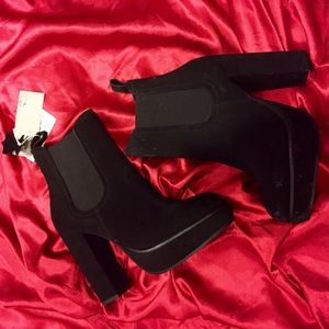 Black genuine suede heel boots