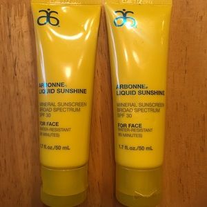 Arbonne liquid sunshine for face