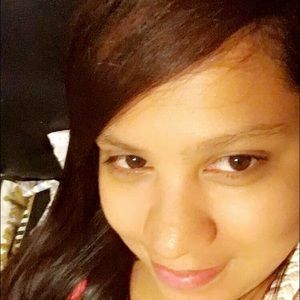 Meet your Posher, Mariela