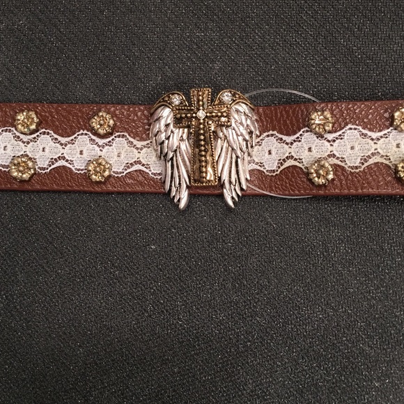 Angel Wings and Cross BRACELET. Brown/ beige - Picture 3 of 4