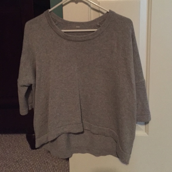 Lululemon short sleeve sweater
