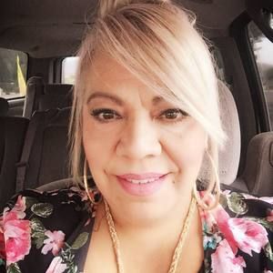 Meet your Posher, Sandra