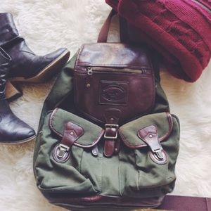 Winchester leather book bag