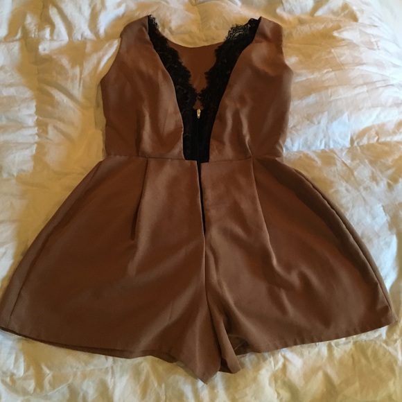 Beautiful brown and lace back romper.👌🏾👌🏾
