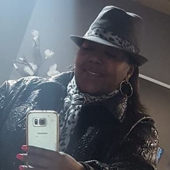 Meet your Posher, Lashawn