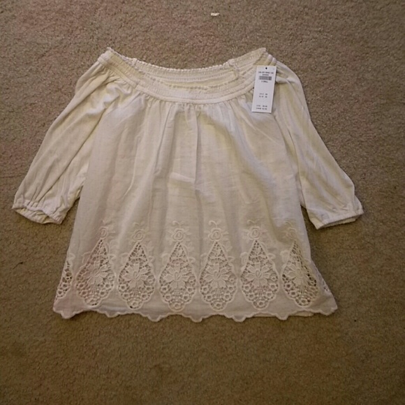 Top - Picture 2 of 3