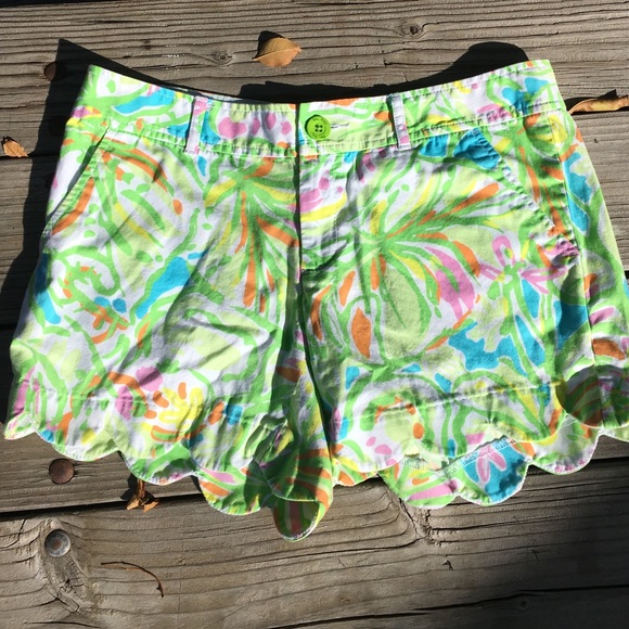 Lilly Pulitzer elephant ears buttercups size 4