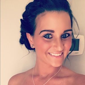 Meet your Posher, Brianna