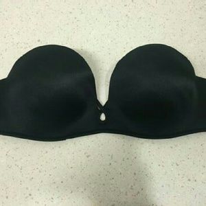 VS 34B strapless black bombshell
