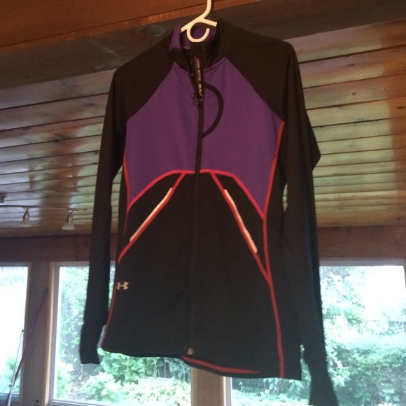 Under Armour Run Zip Up Small