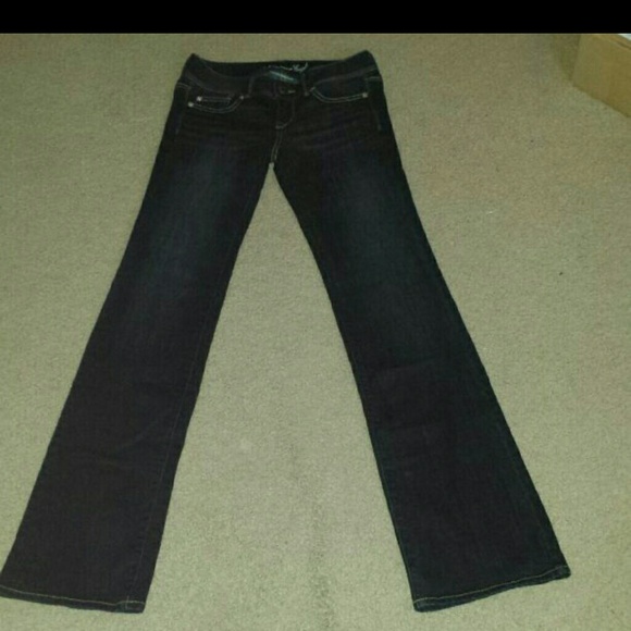 NWOT Slim Boot xlong jeans!!