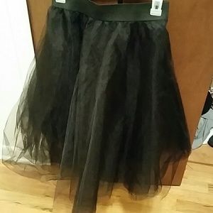 tulle midi skirt
