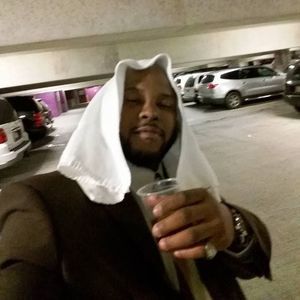 Meet your Posher, Carl