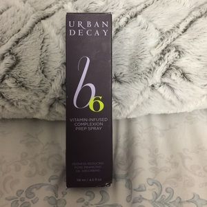 Urban Decay b6 Complexion Prep Spray