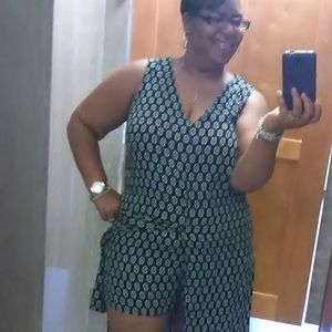 Meet your Posher, Daphne