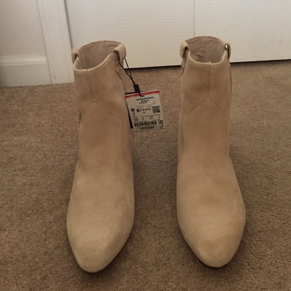 Zara authentic leather fringe boots - Picture 2 of 3