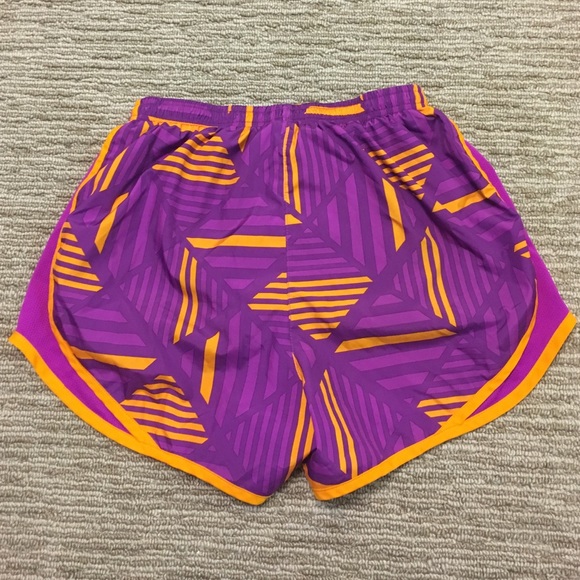 Nike dri fit shorts - Picture 2 of 4