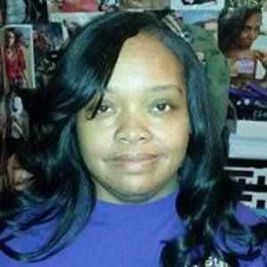 Meet your Posher, Annette