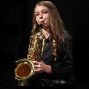 Meet your Posher, Izzy