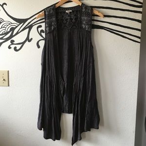 Ecote tribal flowy vest