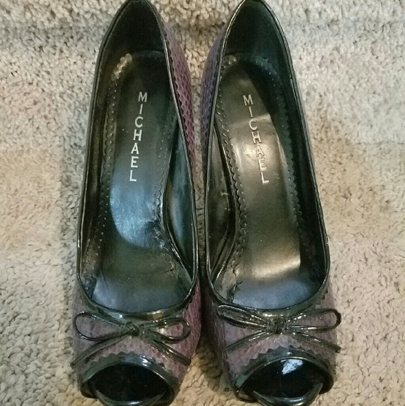 High heel shoes