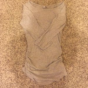 Grey 3/4 sleeve shirt