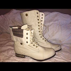 Fold Down Combat Boot