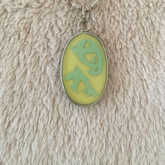 Silver toned boho chic necklace. - Picture 2 of 3