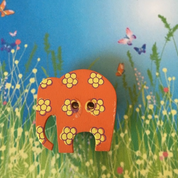 One wooden elephant pin, 2 styles to choose from. - Picture 3 of 3