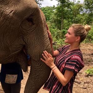 Meet your Posher, Melissa