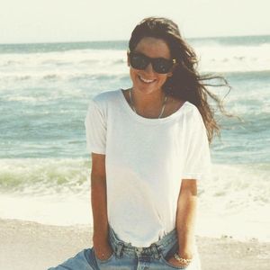 Meet your Posher, Joelle