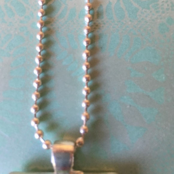 Royal crown glass tile pendant necklace - Picture 3 of 3