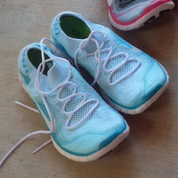 FlyKnit FreeRun - Blue