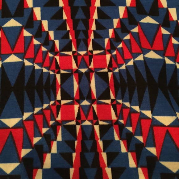 Lularoe Perfect T size small - Picture 2 of 3