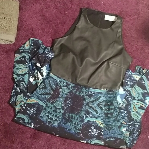 Shakuhachi x UO Flowy Fall Maxi Dress - Picture 2 of 4