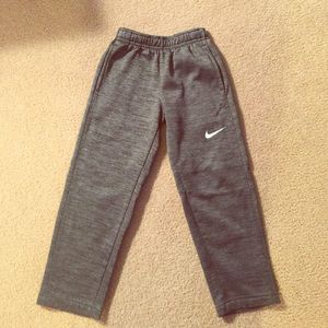Boys Nike Therma-Fit Pants