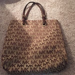 Authentic MIchael Kors Purse