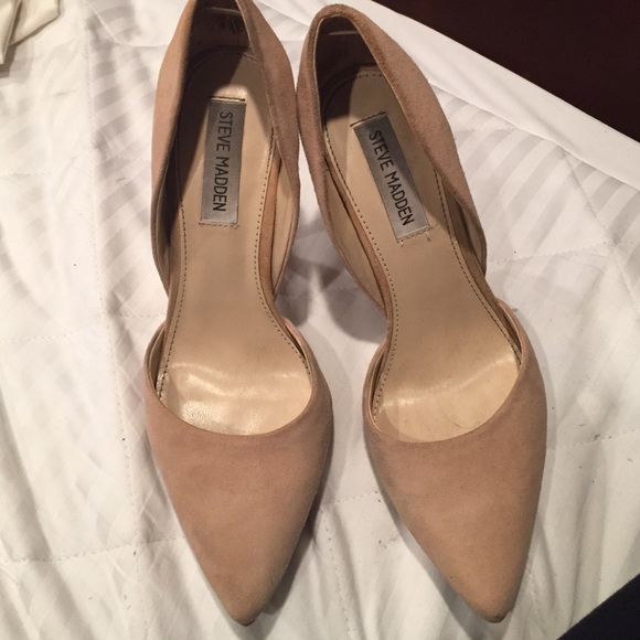 Steve Madden nude heels - Picture 3 of 4
