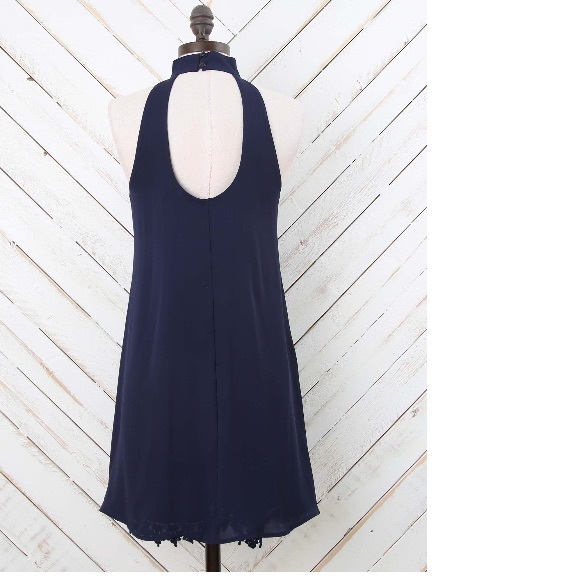 Gorgeous lace blue high neck dress - Picture 4 of 4
