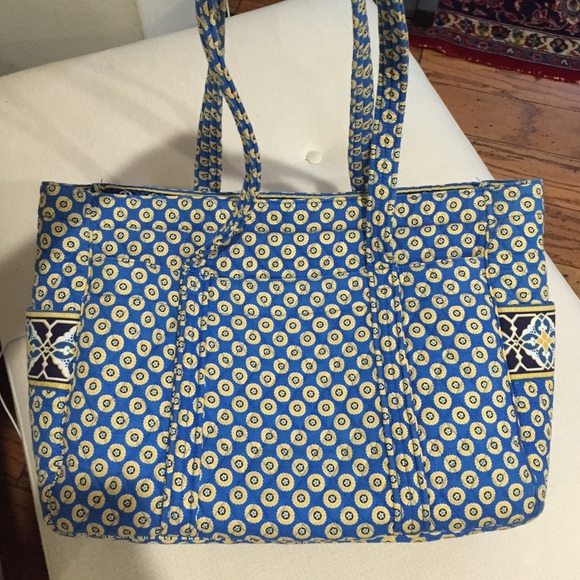 Vera Bradley large dipper bag