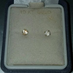 10K Yellow Gold Stud Earrings