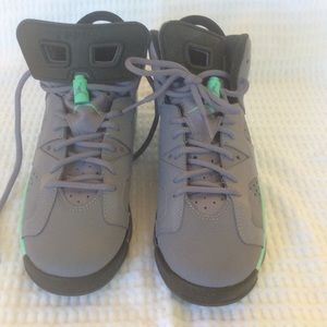 Air Jordan Retro Sneakers