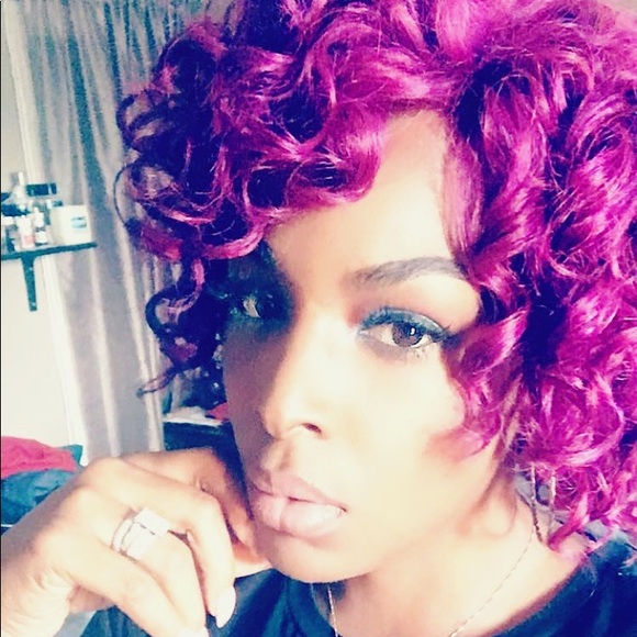 Meet your Posher, Laquana - Picture 2 of 2