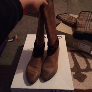 Aldo leather boots size 8