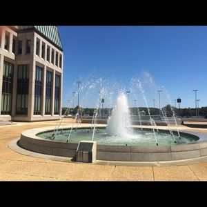 Meet your Posher, Julie